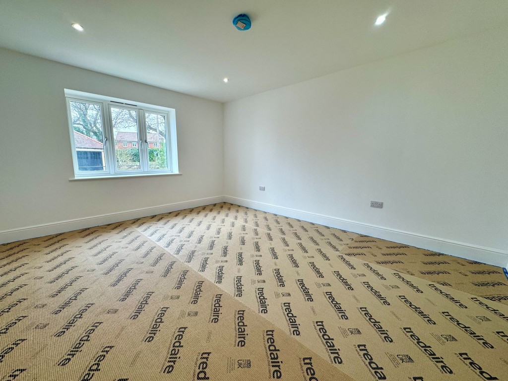 Images for Pinetrees, Purdis Farm Lane, Ipswich