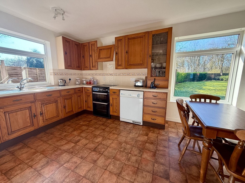 Images for Hall Bungalow, Stratford St. Andrew, Saxmundham