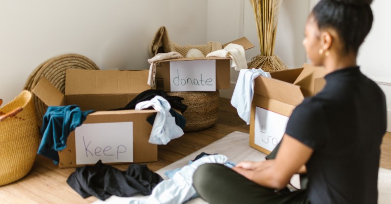 How to Declutter Before a Move: Your Essential Pre-Packing Guide